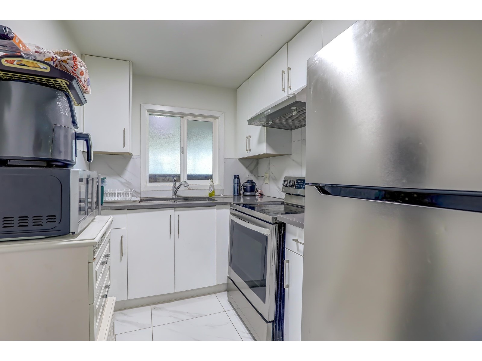 9774 153a Street Property Photo 11