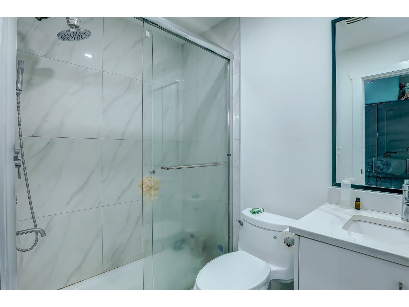9774 153a Street Property Photo 12