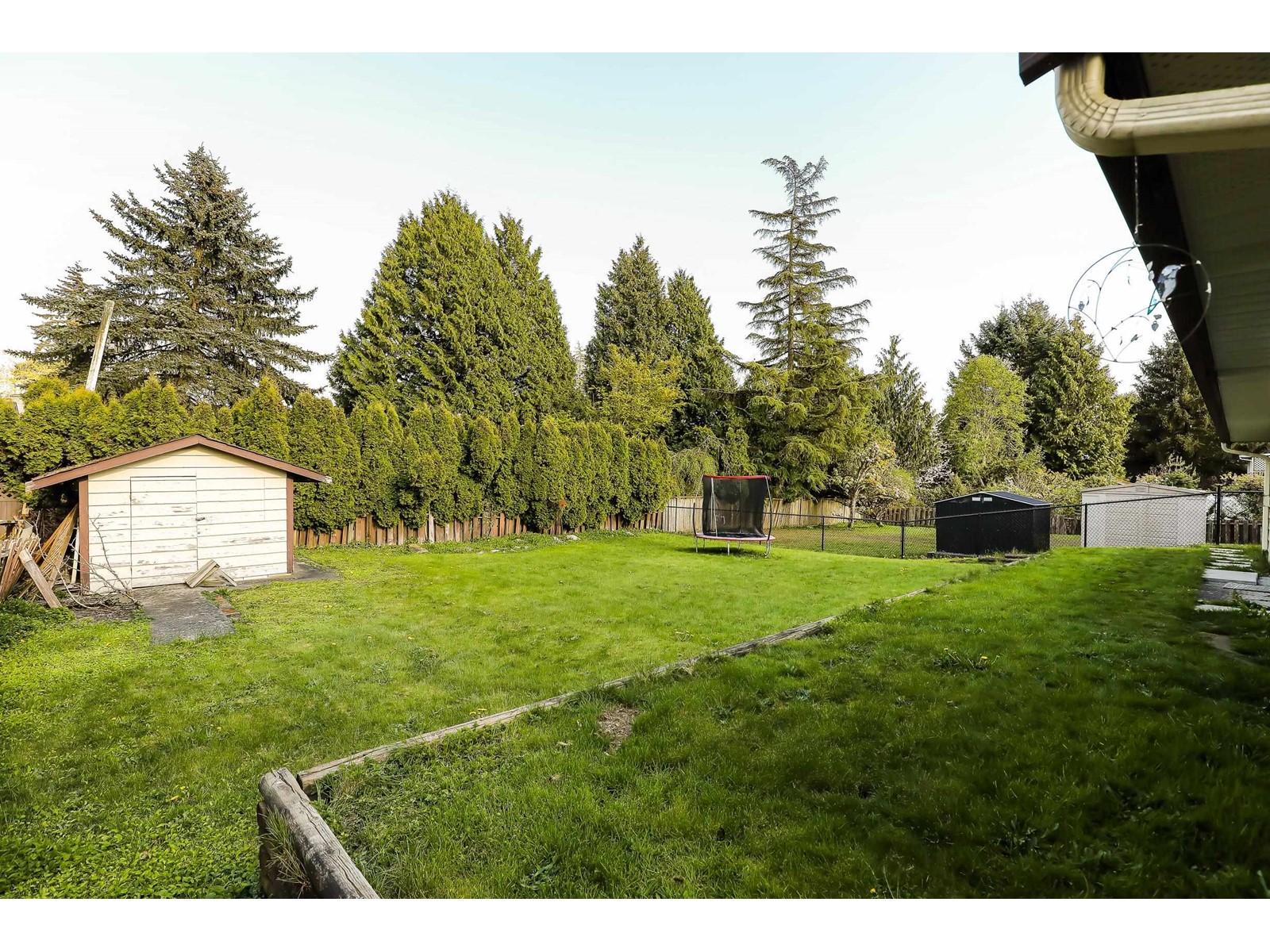 9774 153a Street Property Photo 17