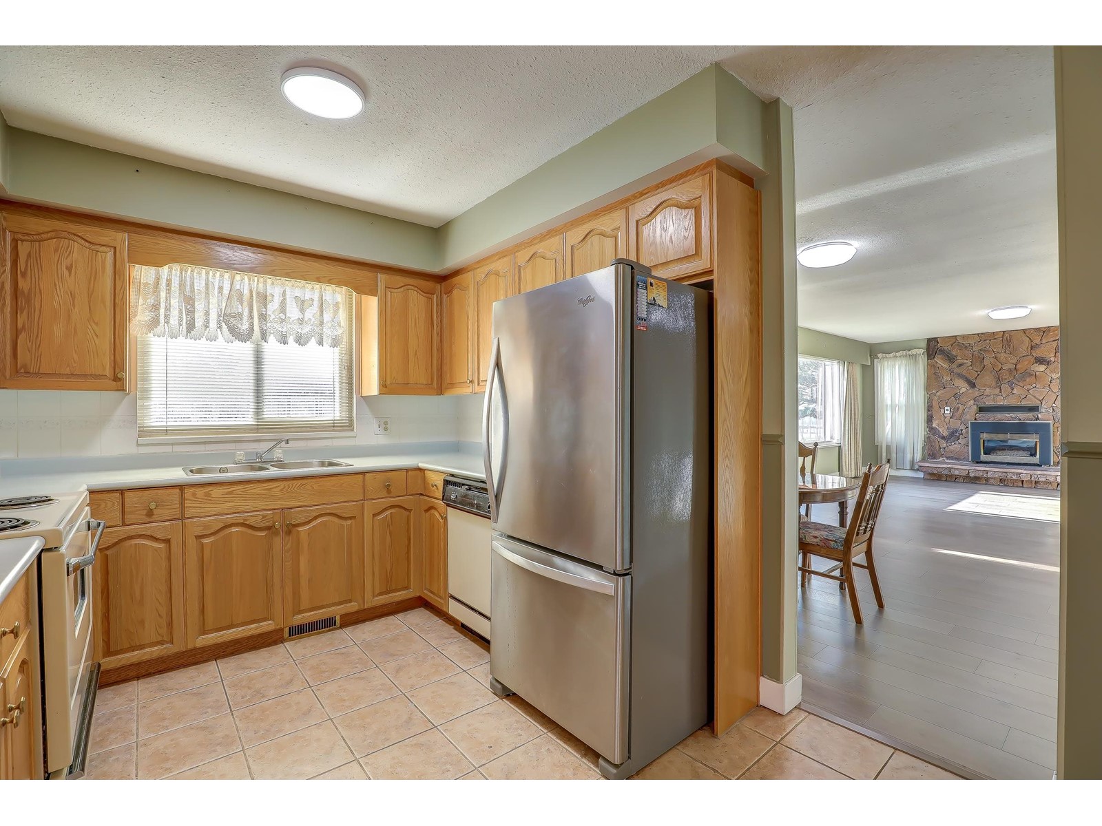 9774 153a Street Property Photo 34