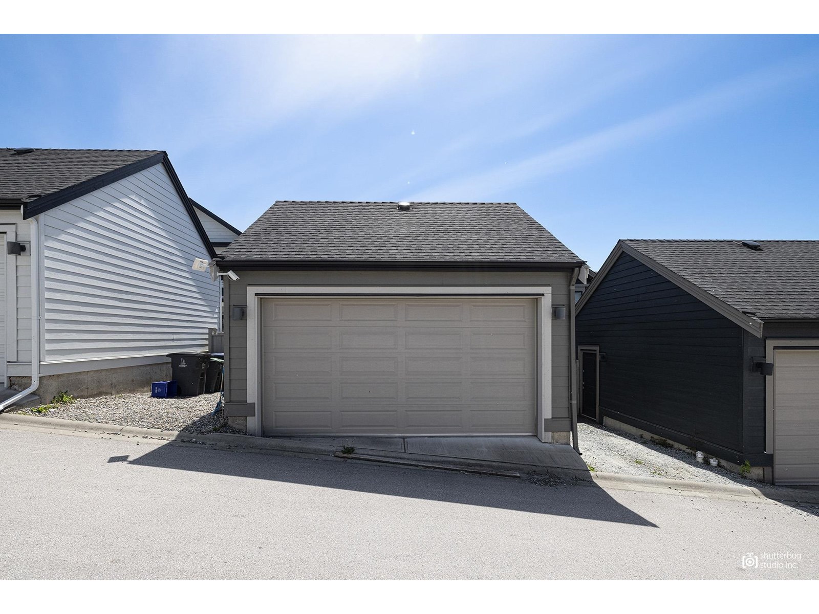 16475 21a Avenue Property Photo 18