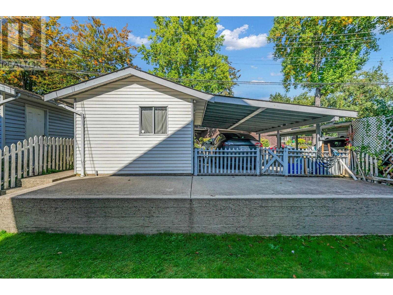 3529 Napier Street Property Photo 39