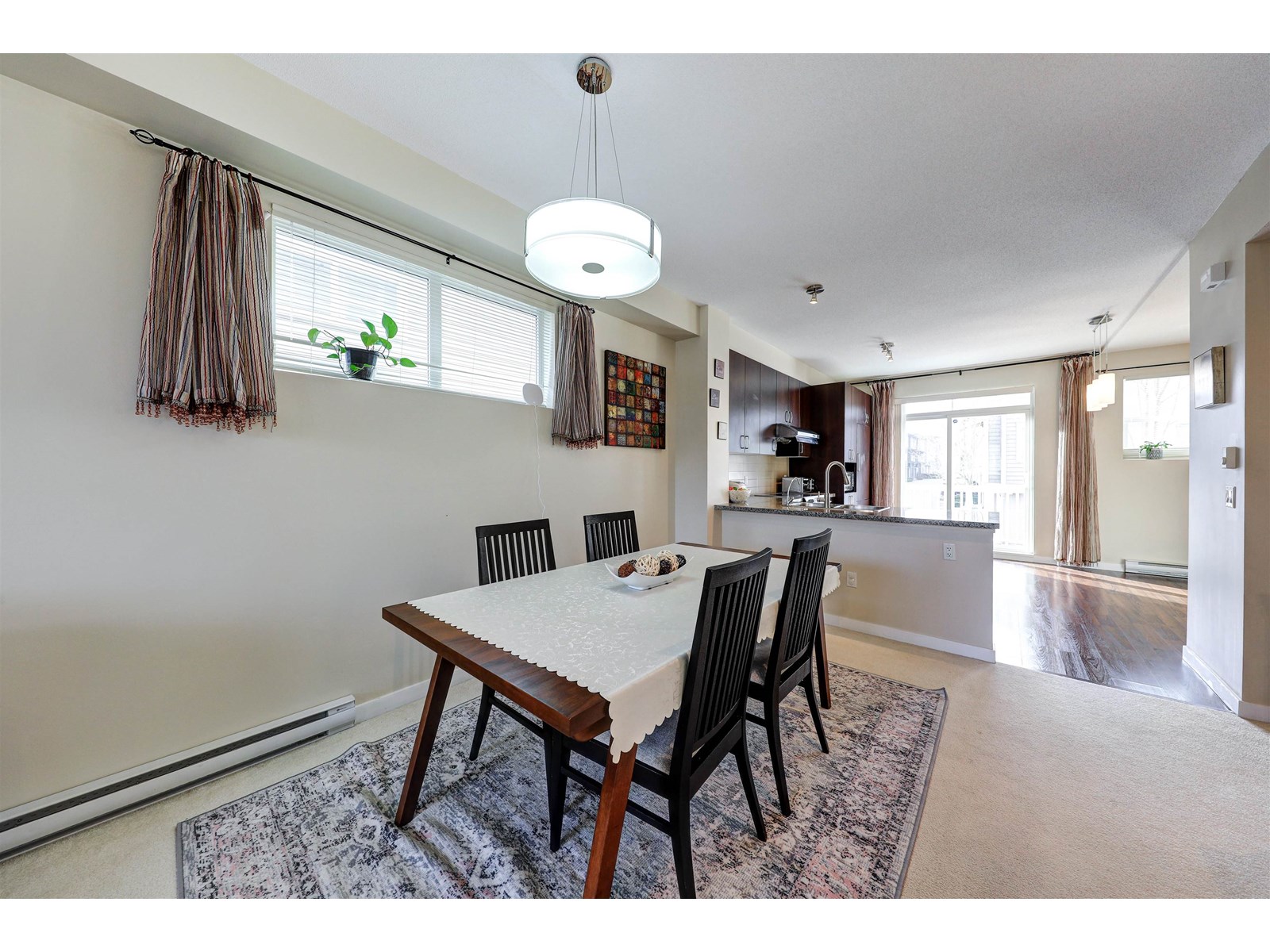 180 2729 158 Street Property Photo 10