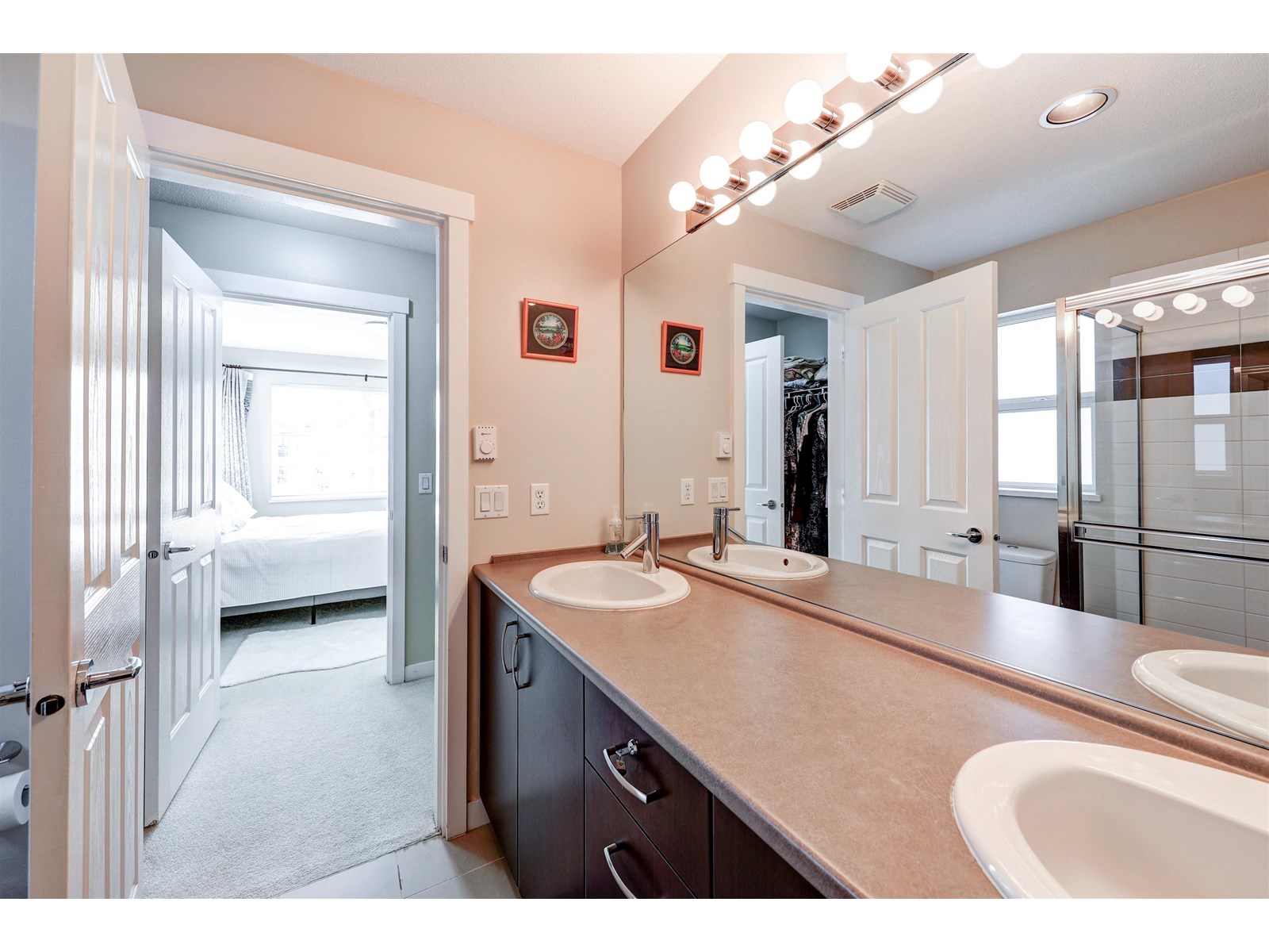 180 2729 158 Street Property Photo 24