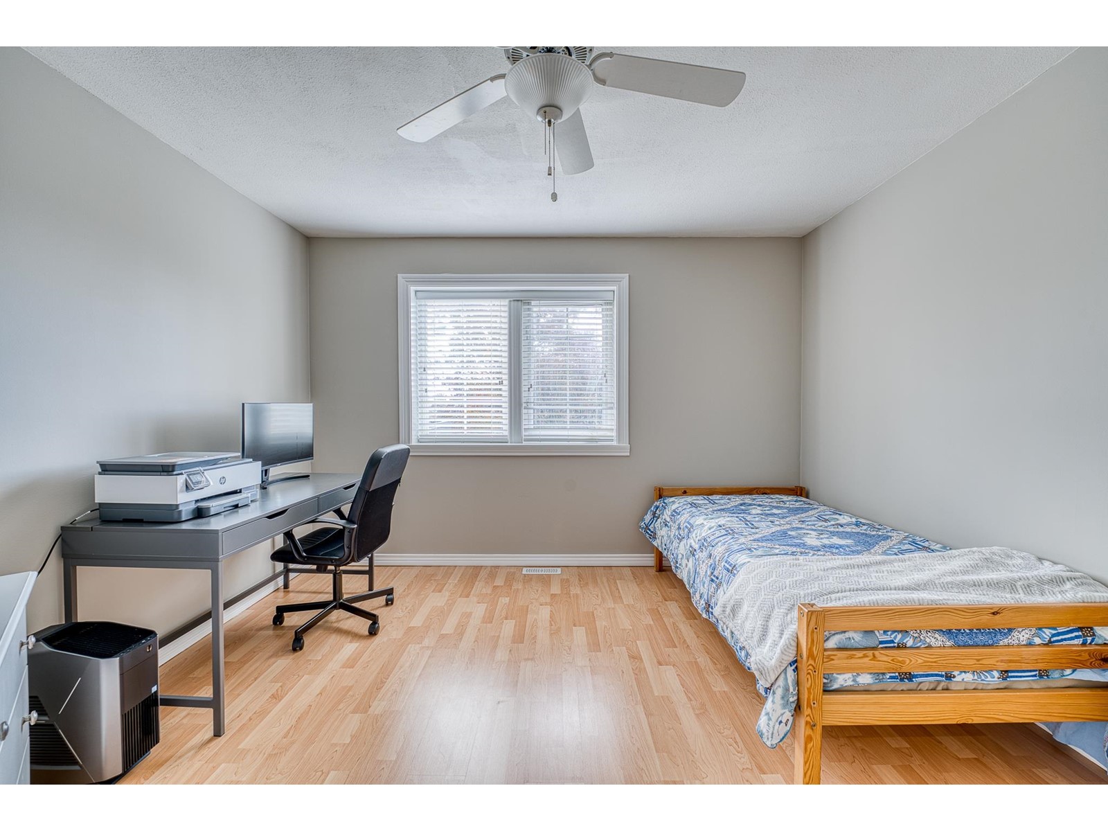 15643 78a Avenue Property Photo 15
