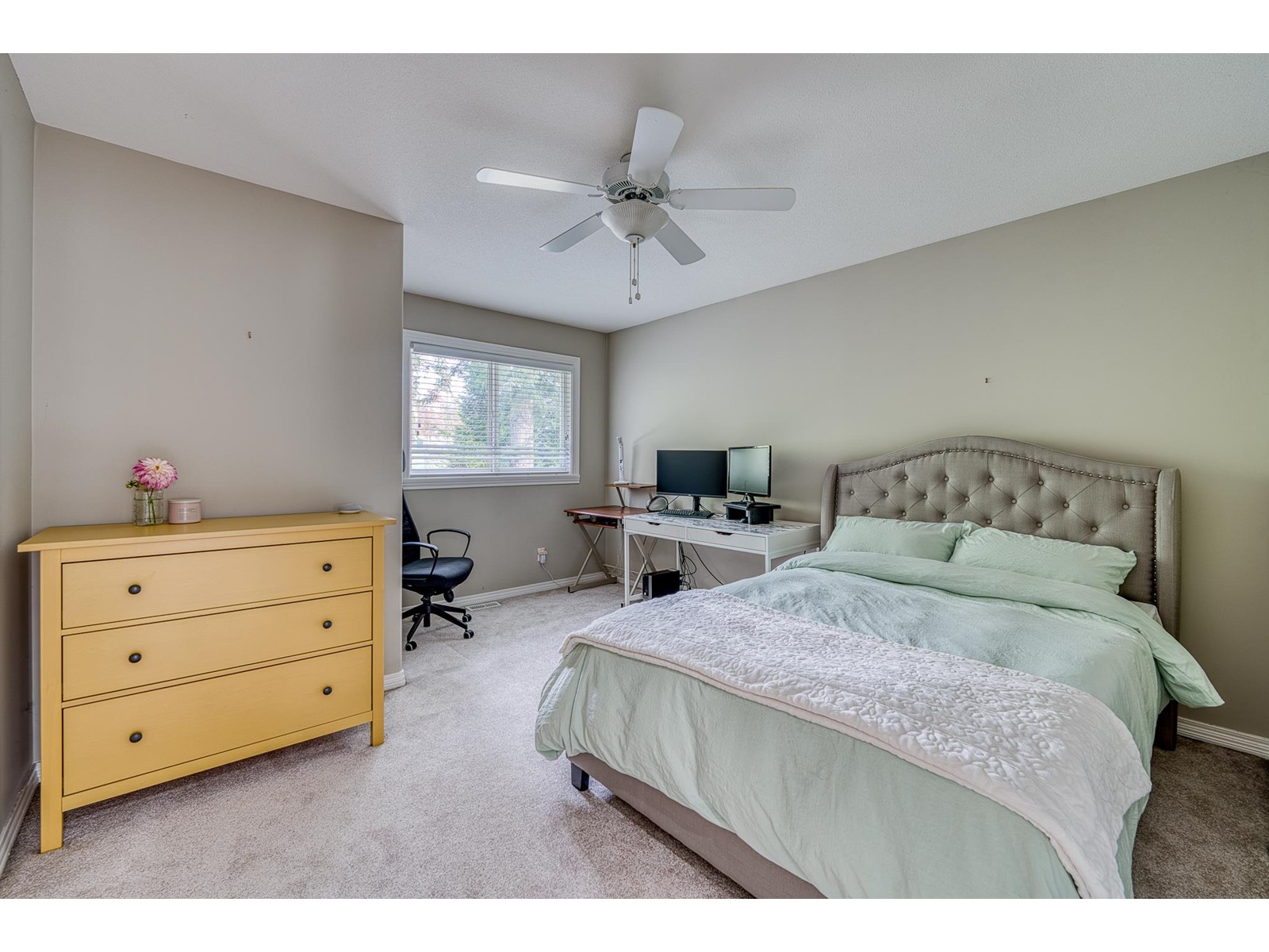 15643 78a Avenue Property Photo 16