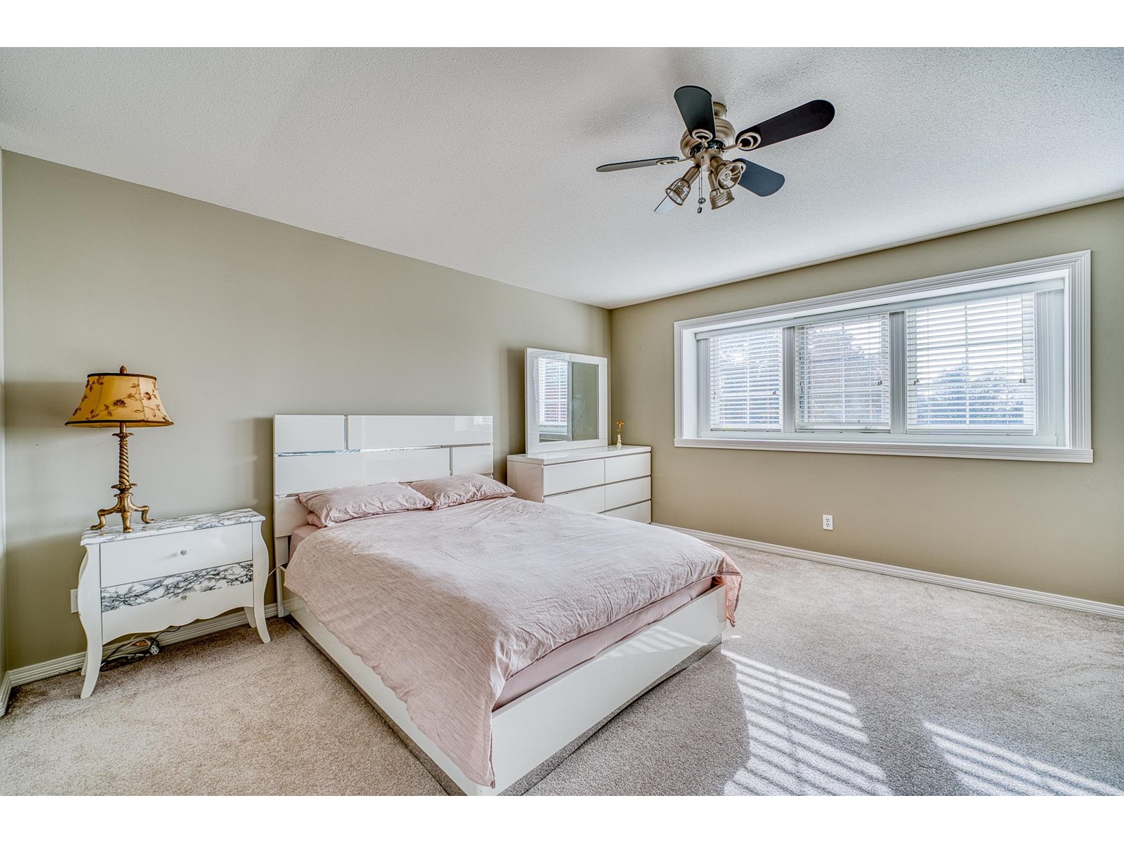 15643 78a Avenue Property Photo 21