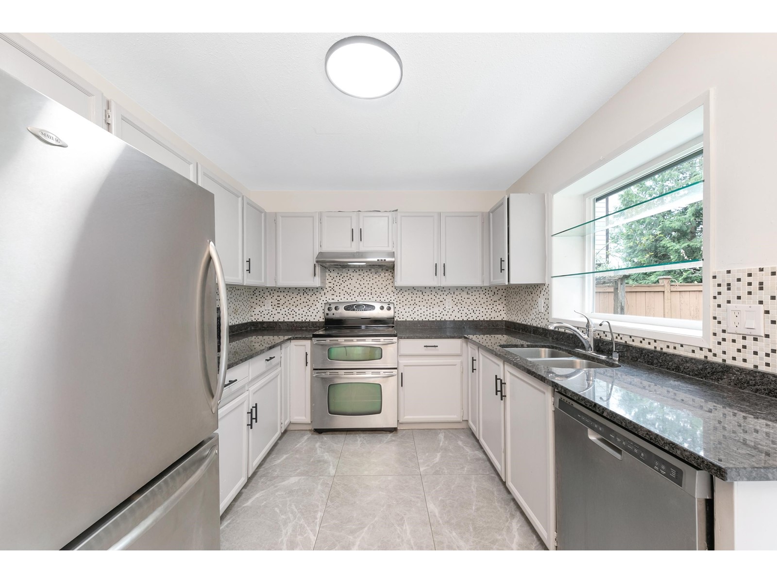 15006 99a Avenue Property Photo 10