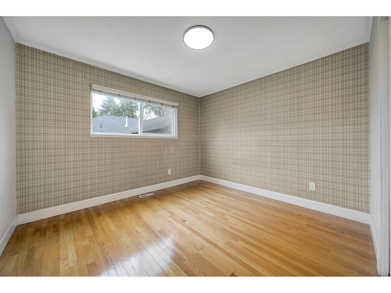 15006 99a Avenue Property Photo 17