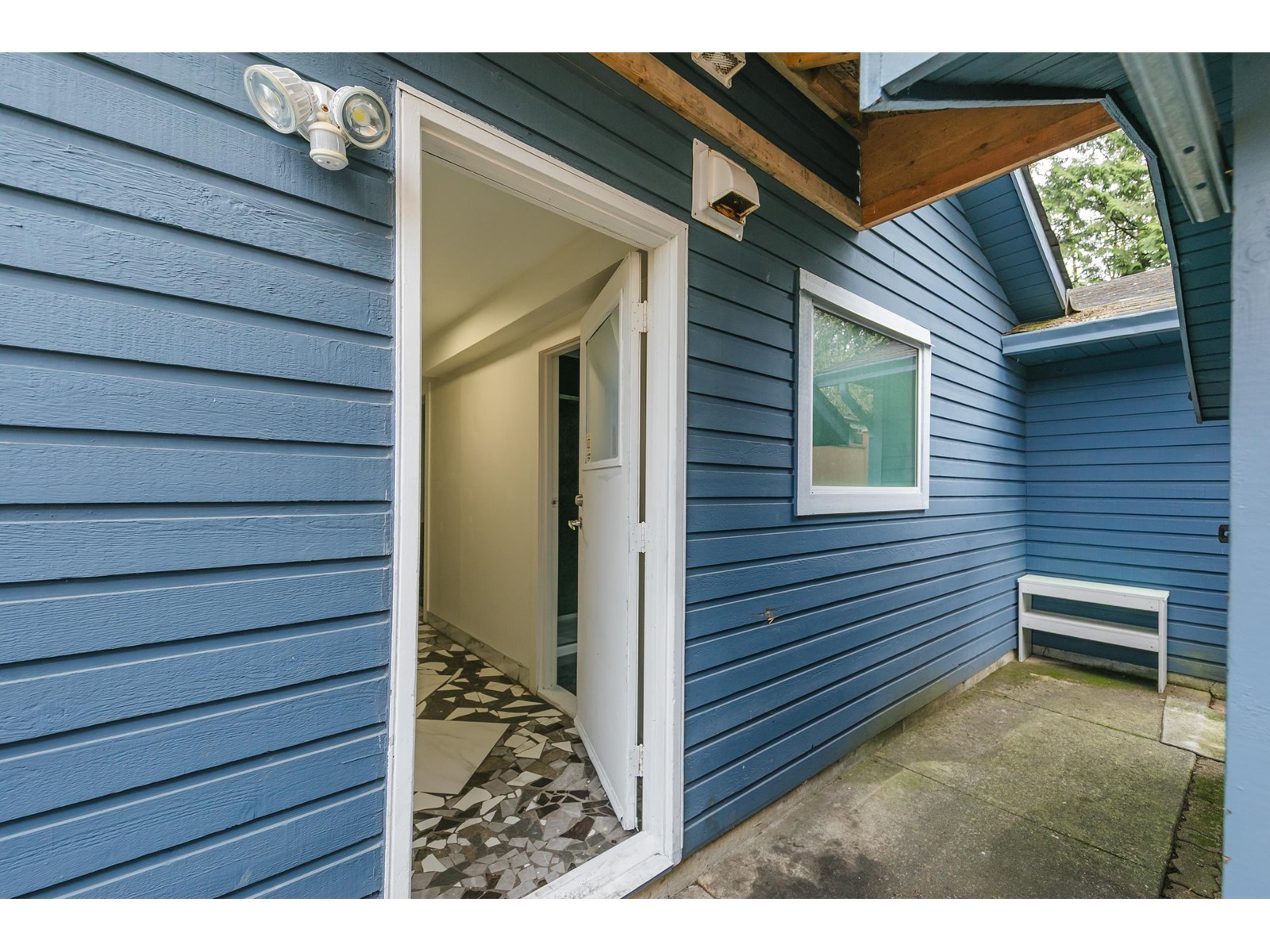 15006 99a Avenue Property Photo 18