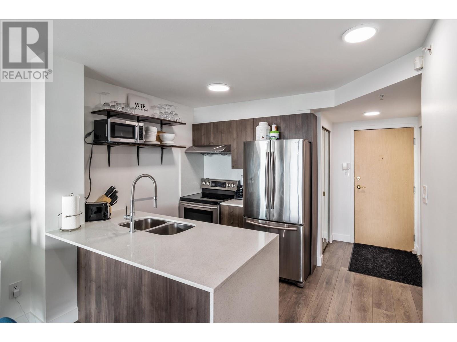1202 2763 Chandlery Place Property Photo 7