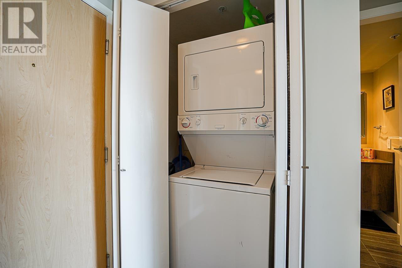 1202 2763 Chandlery Place Property Photo 13
