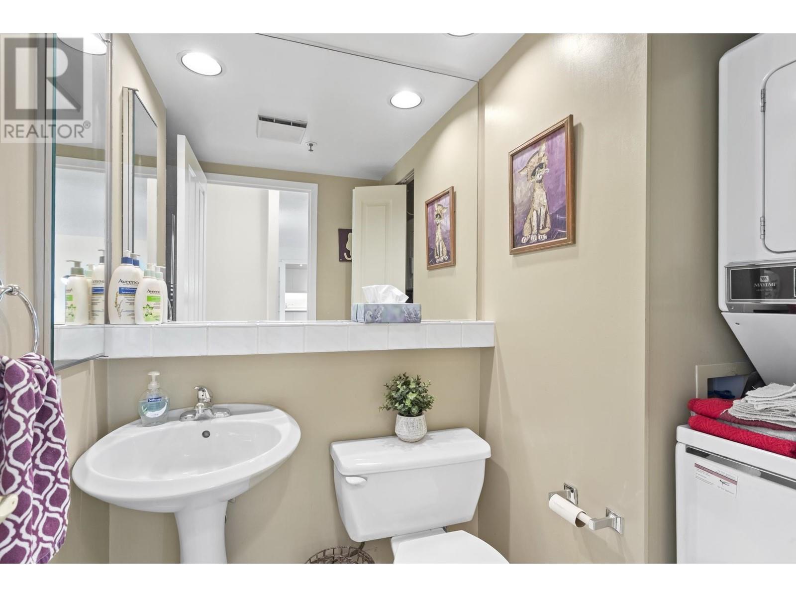 301 551 Austin Avenue Property Photo 14
