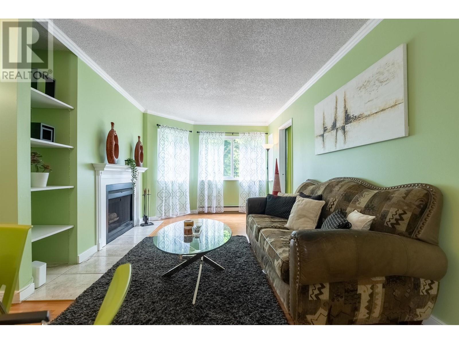 402 9880 MANCHESTER DRIVE Property Photo 1