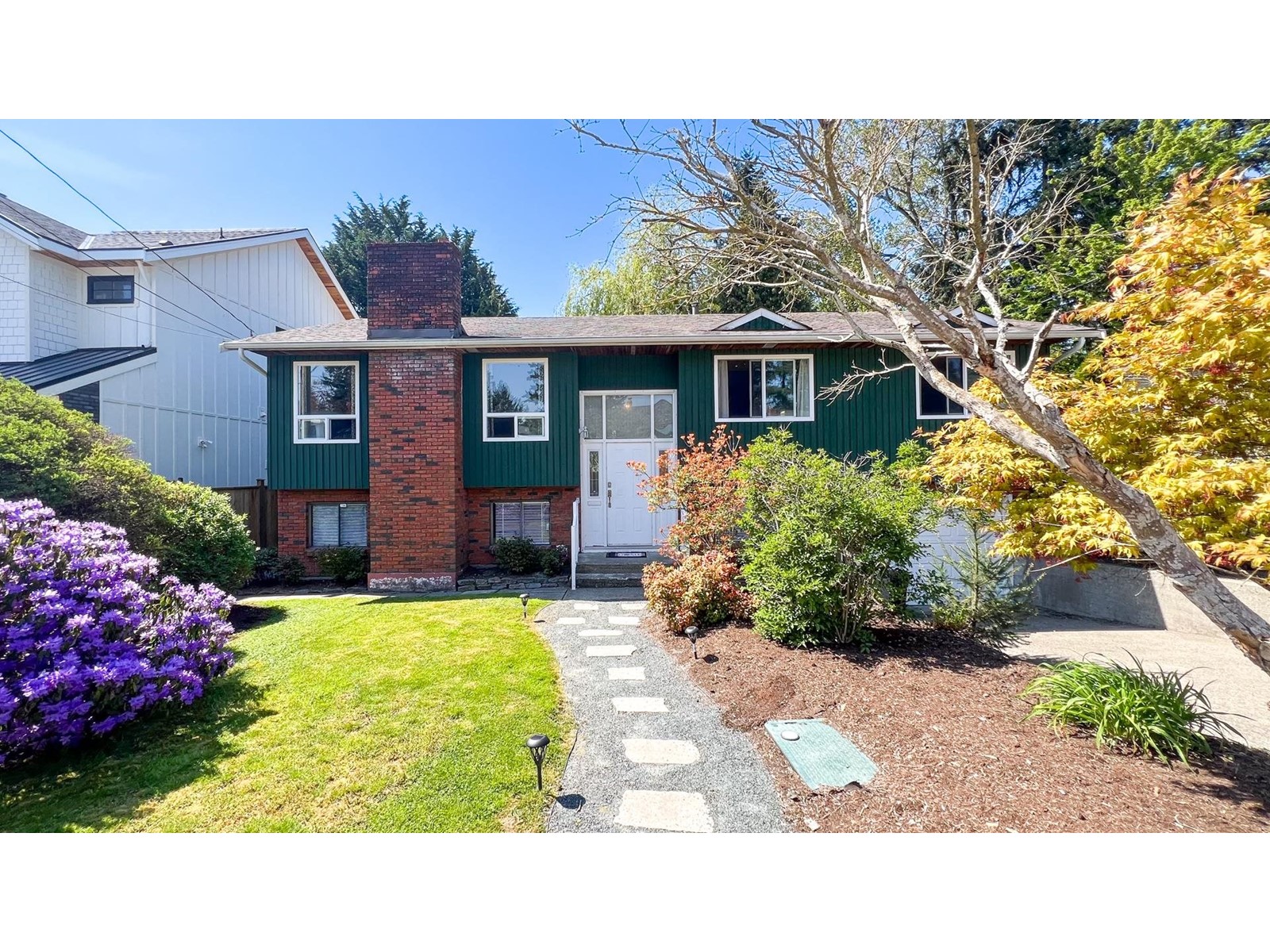 6505 LYON ROAD Property Photo 1