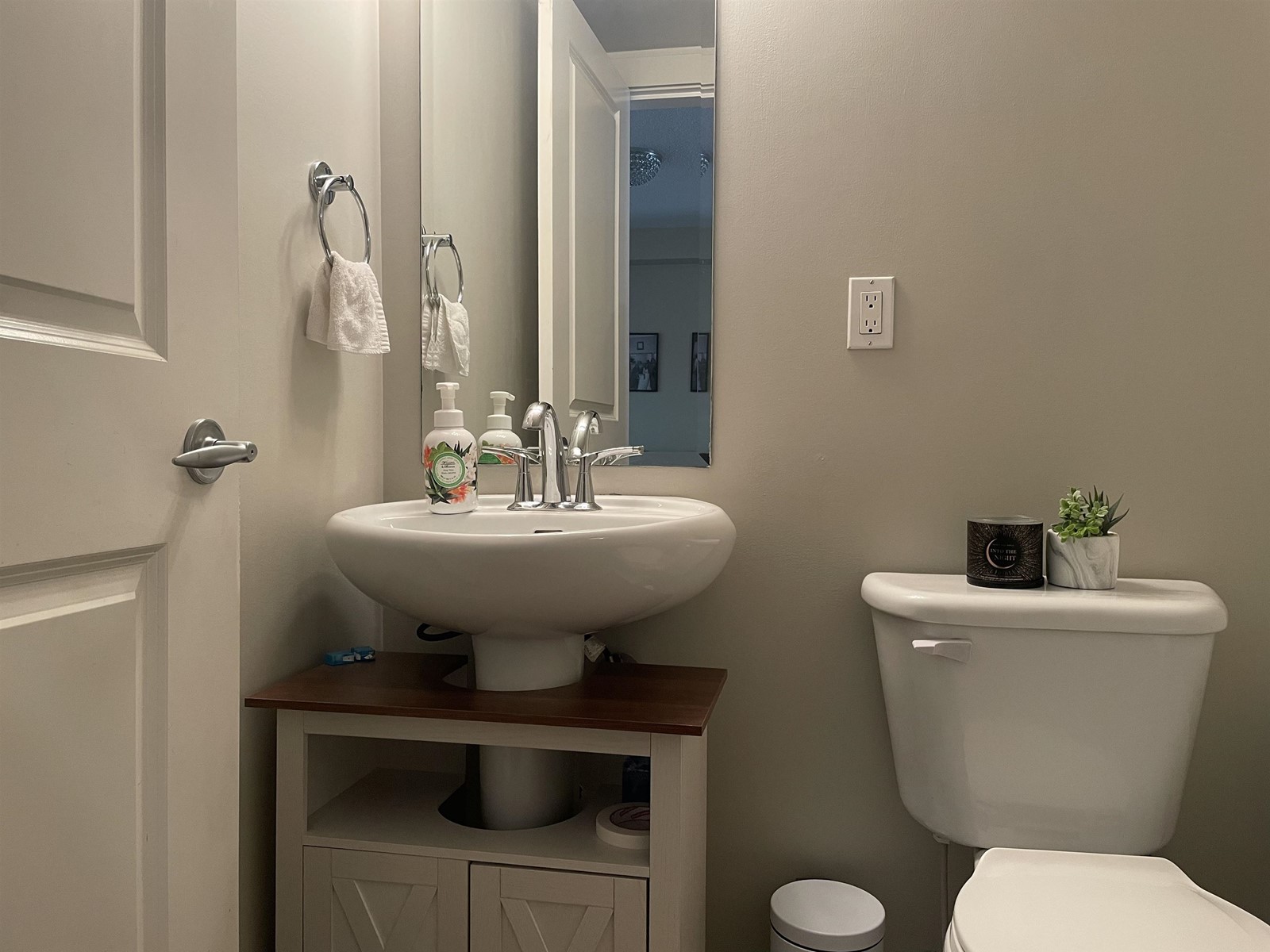 39 20350 68 Avenue Property Photo 15