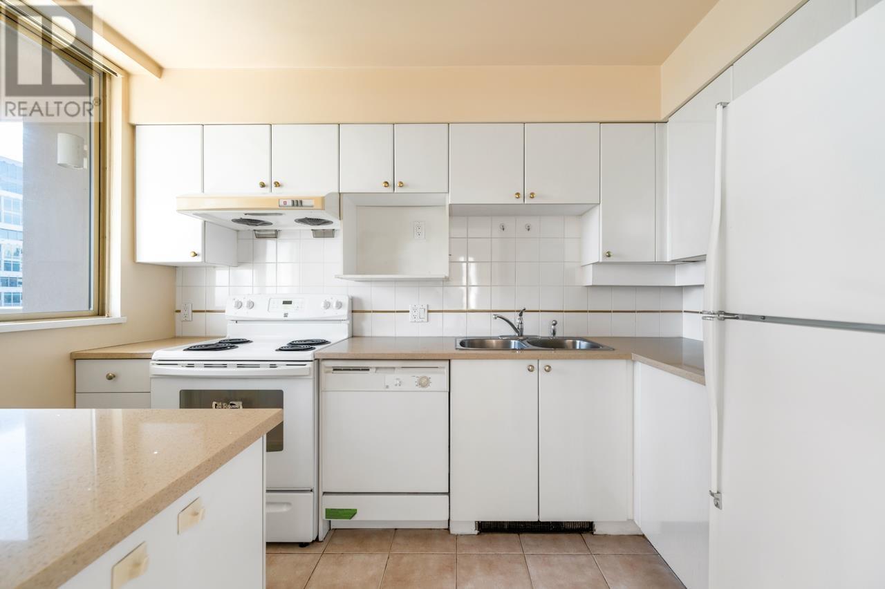 803 8171 Saba Road Property Photo 5