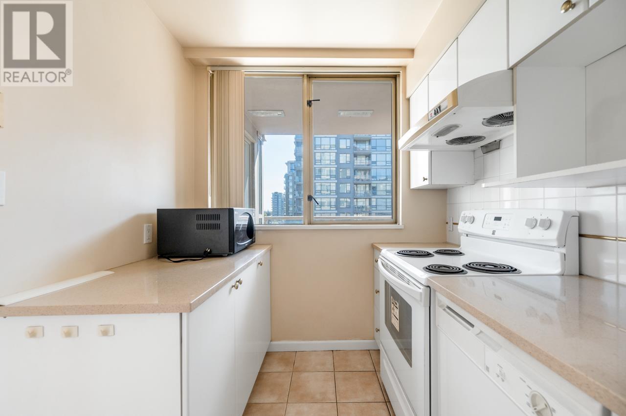 803 8171 Saba Road Property Photo 7