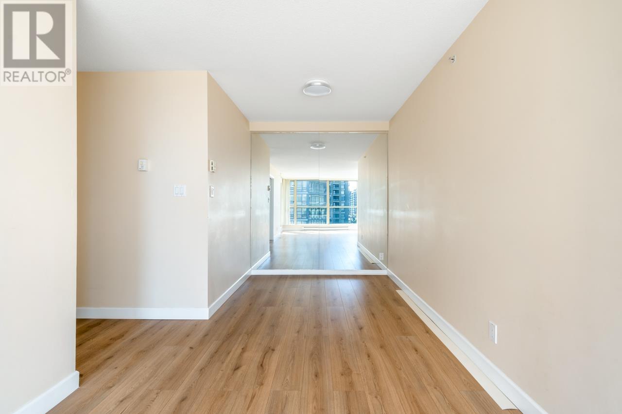 803 8171 Saba Road Property Photo 8