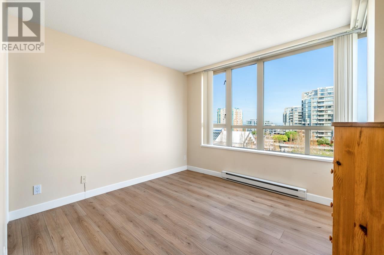 803 8171 Saba Road Property Photo 12