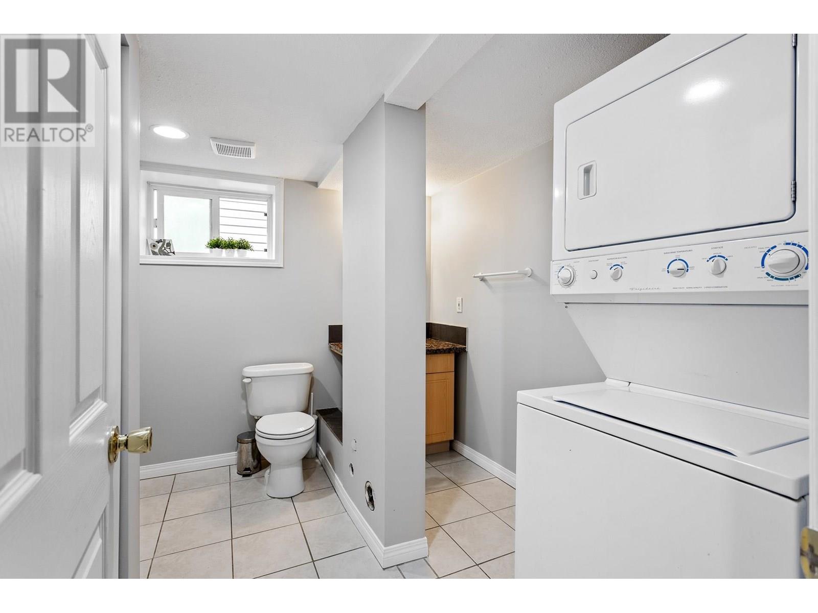 1252 Gateway Place Property Photo 34