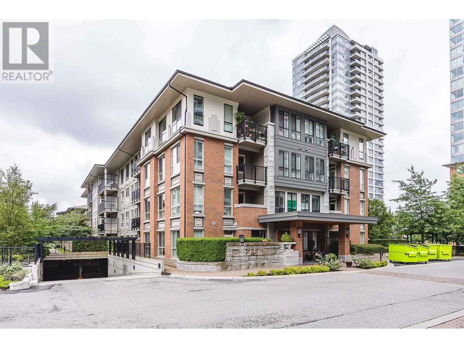 105 1135 WINDSOR MEWS Property Photo 1