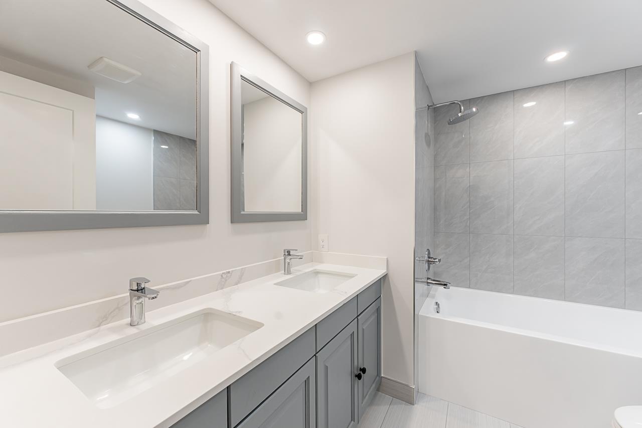 2616 St Gallen Way Property Photo 20