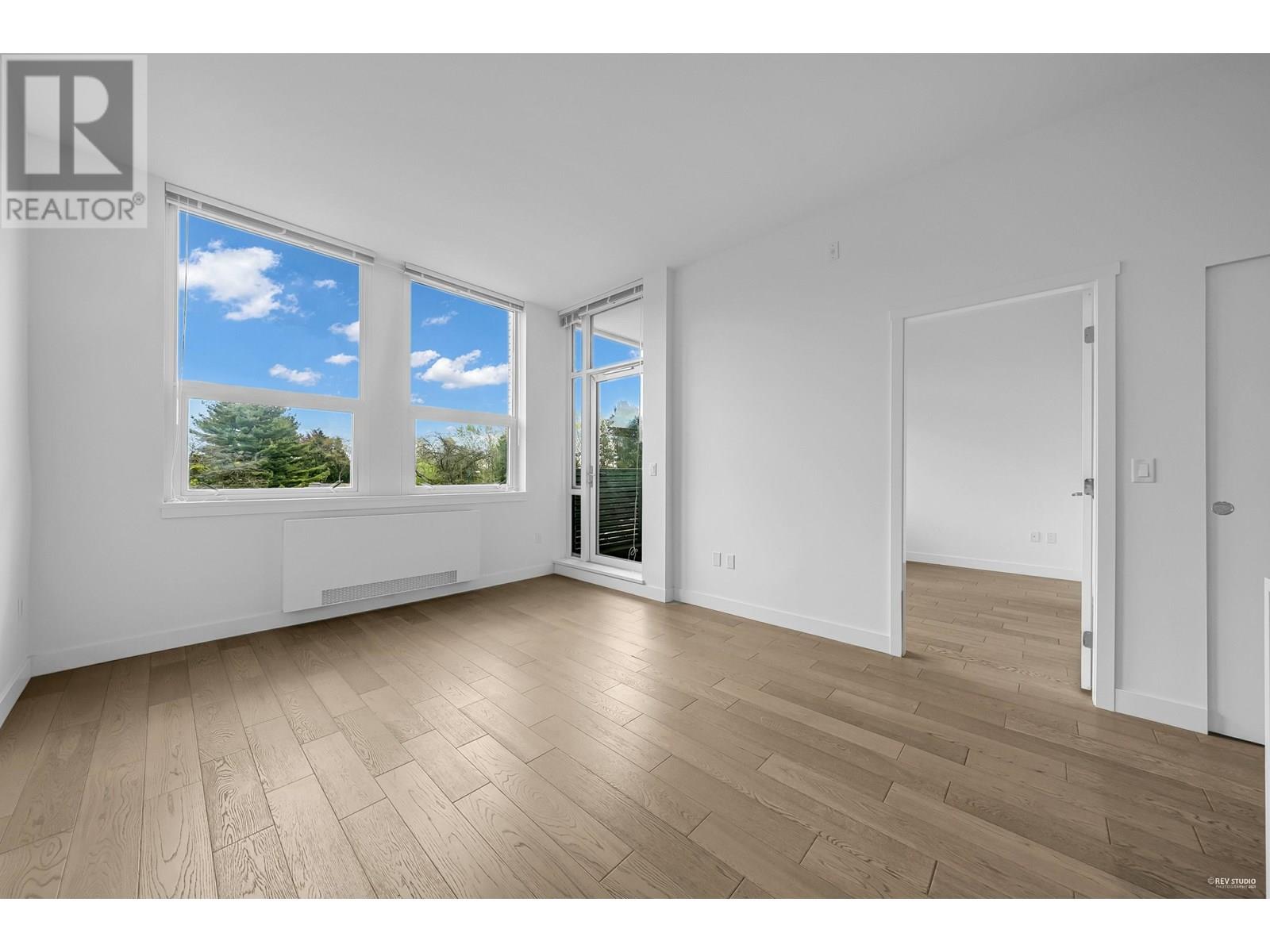 304 6733 Cambie Street Property Photo 3