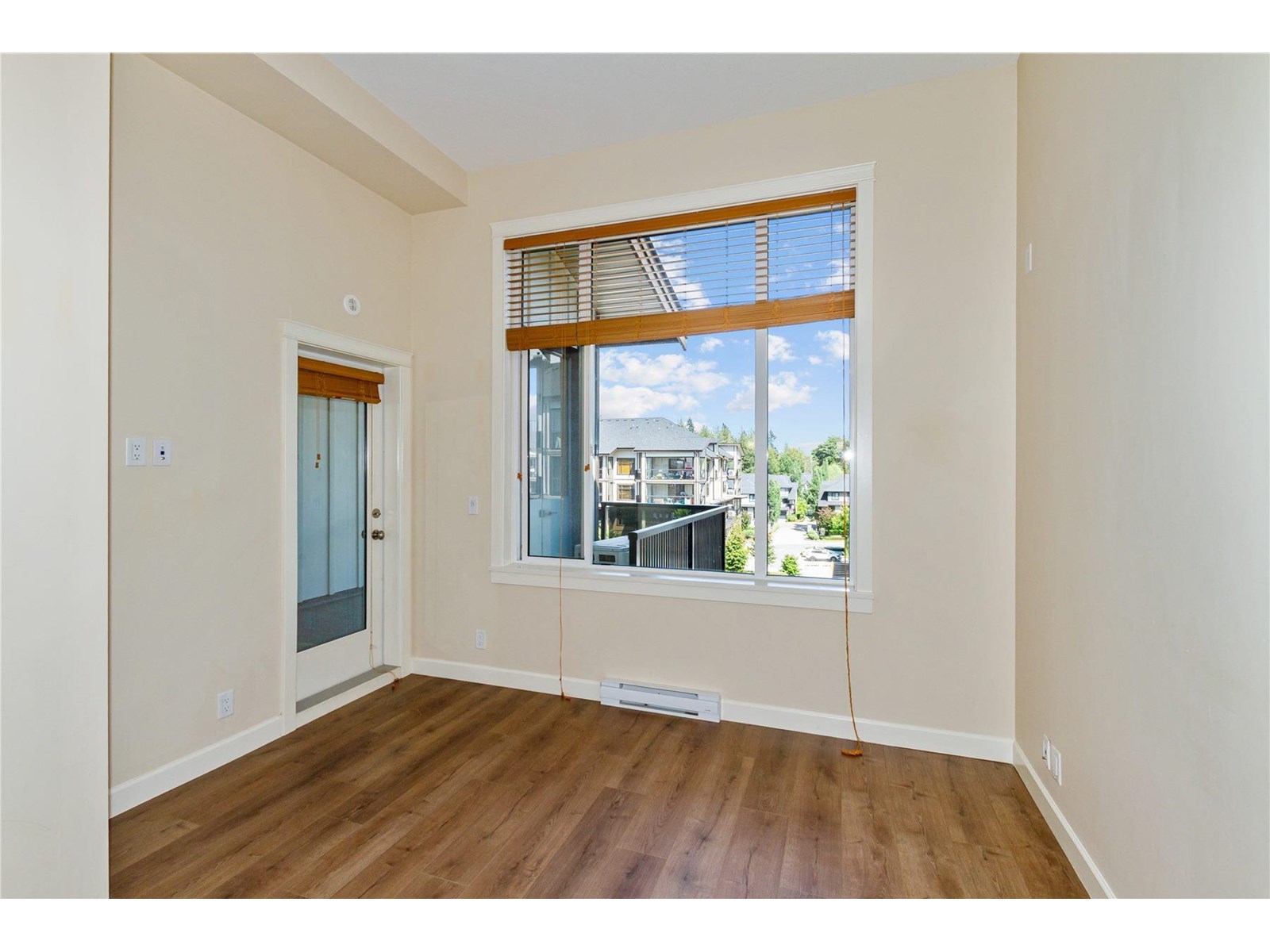 612 8561 203a Street Property Photo 7