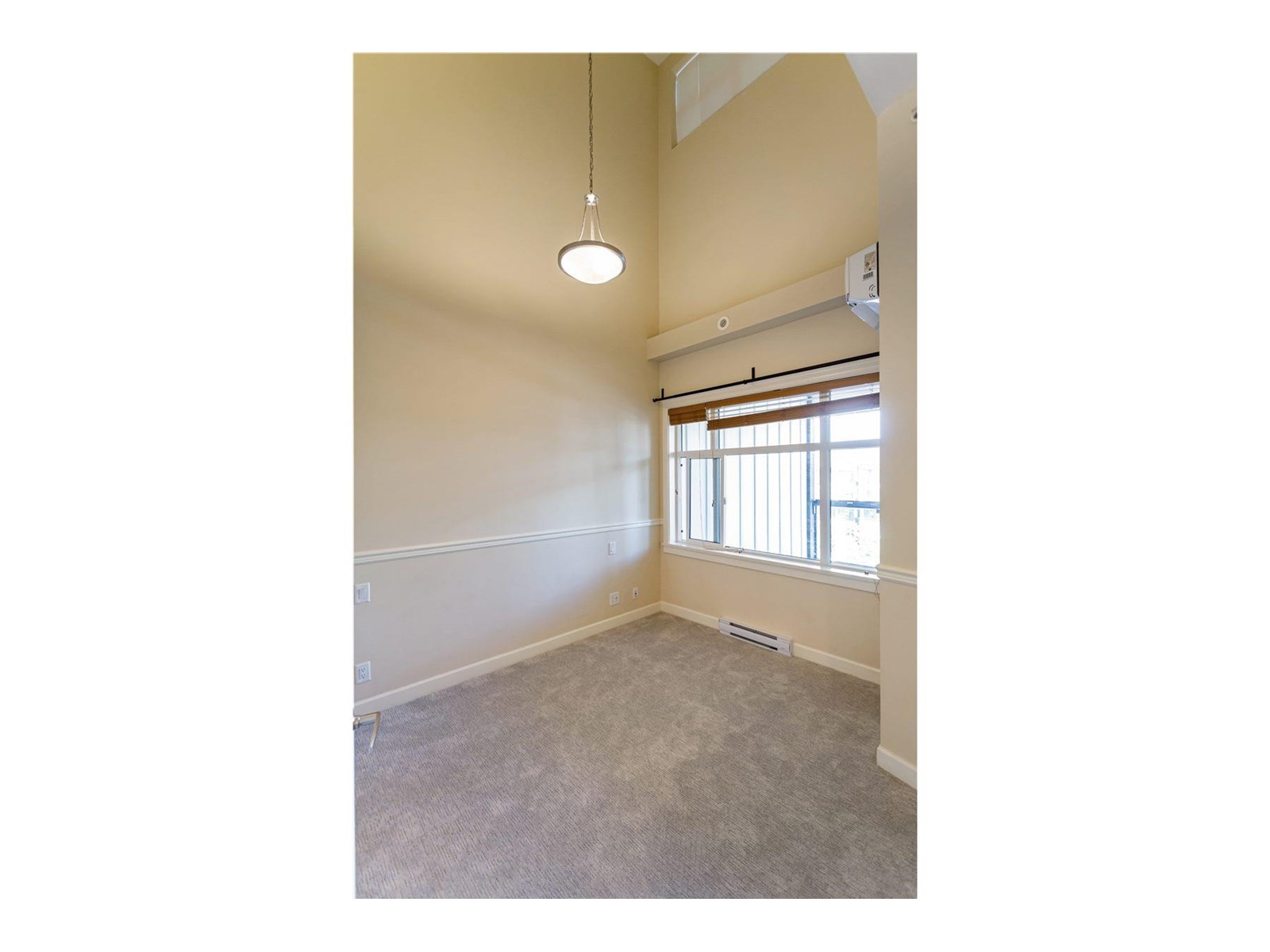612 8561 203a Street Property Photo 15
