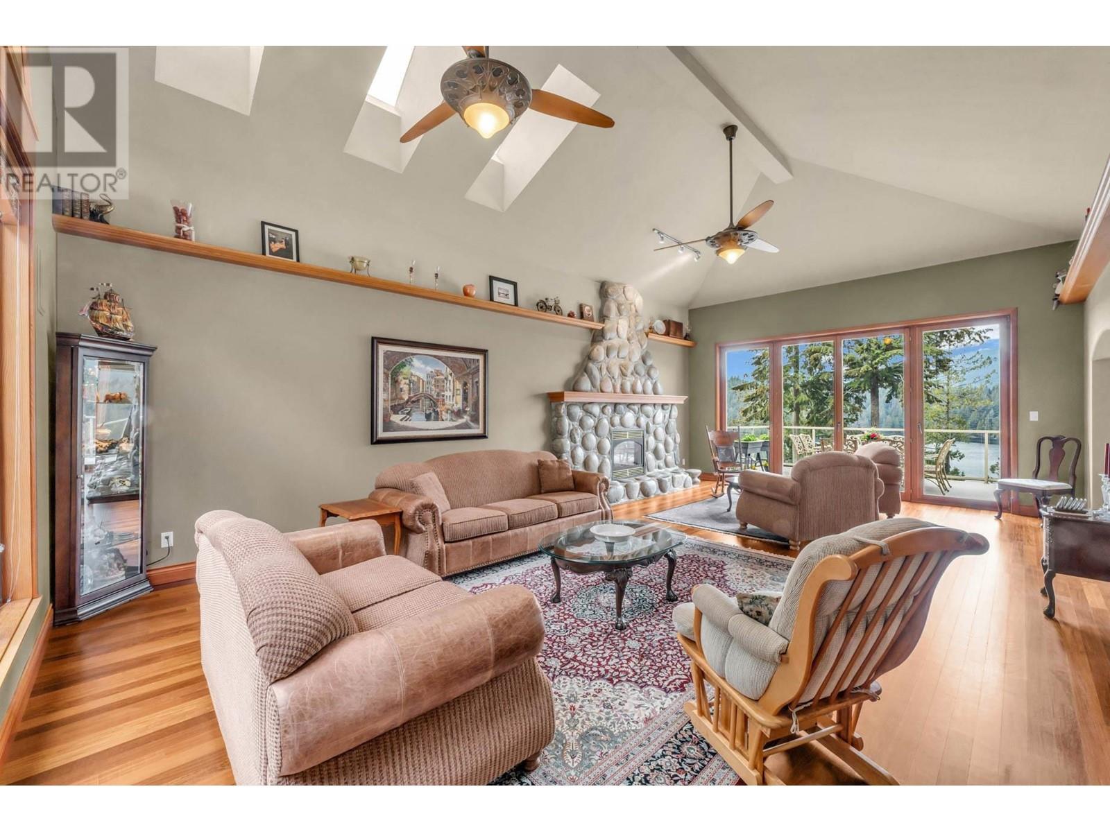 3411 Senkler Road Property Photo 15