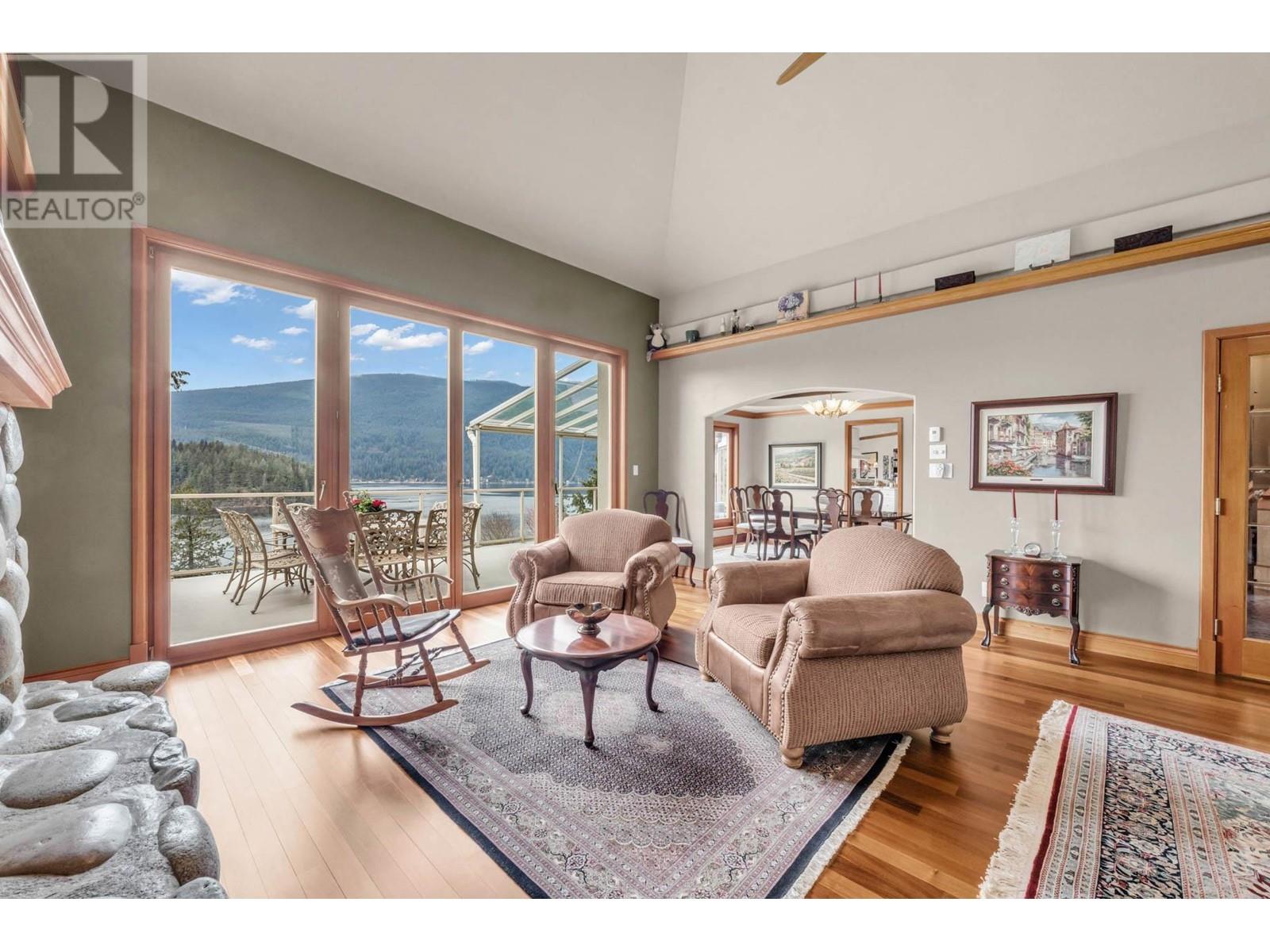 3411 Senkler Road Property Photo 16