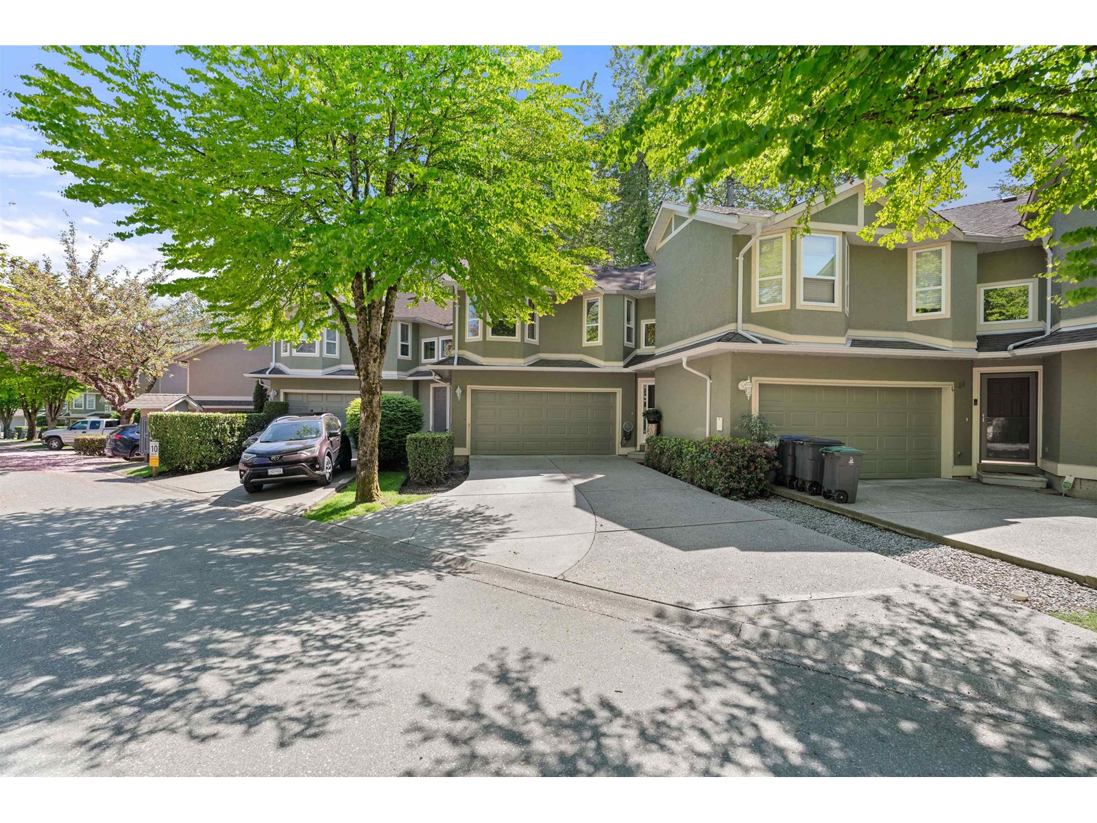 63 16061 85 Avenue Property Photo 1