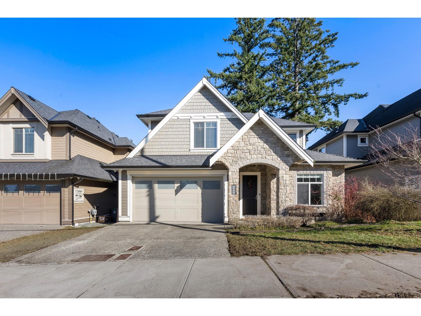 2720 164 Street Property Photo 1