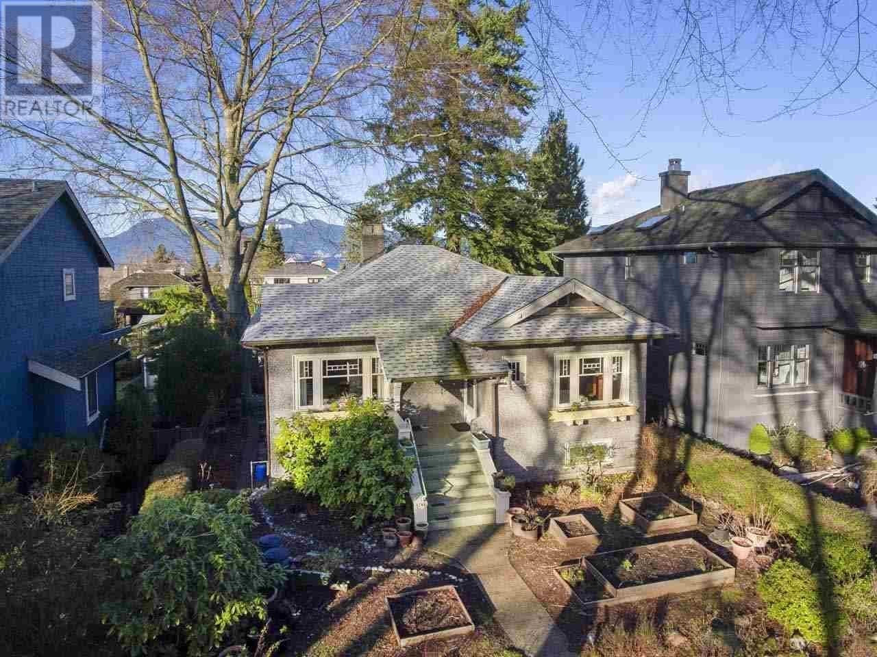 4247 W 13TH AVENUE Property Photo 1