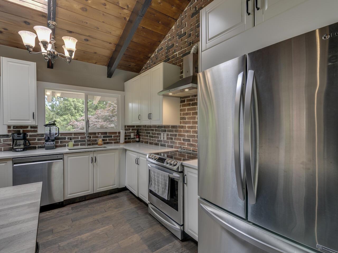 12066 Carr Street Property Photo 13
