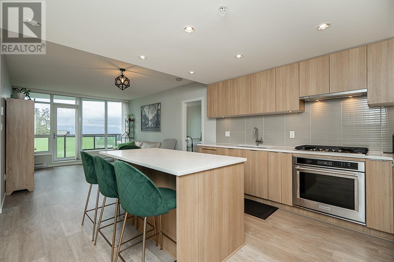 905 6638 Dunblane Avenue Property Photo 3