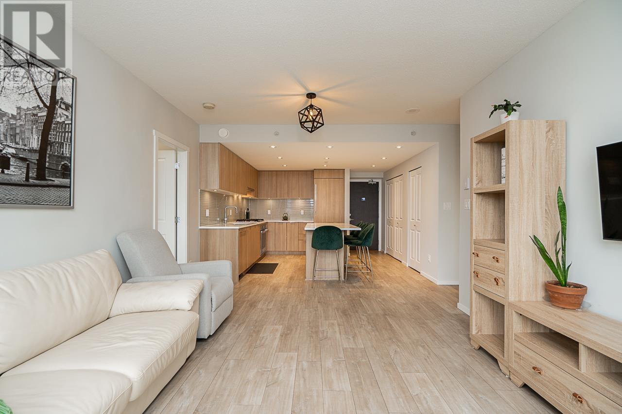 905 6638 Dunblane Avenue Property Photo 4
