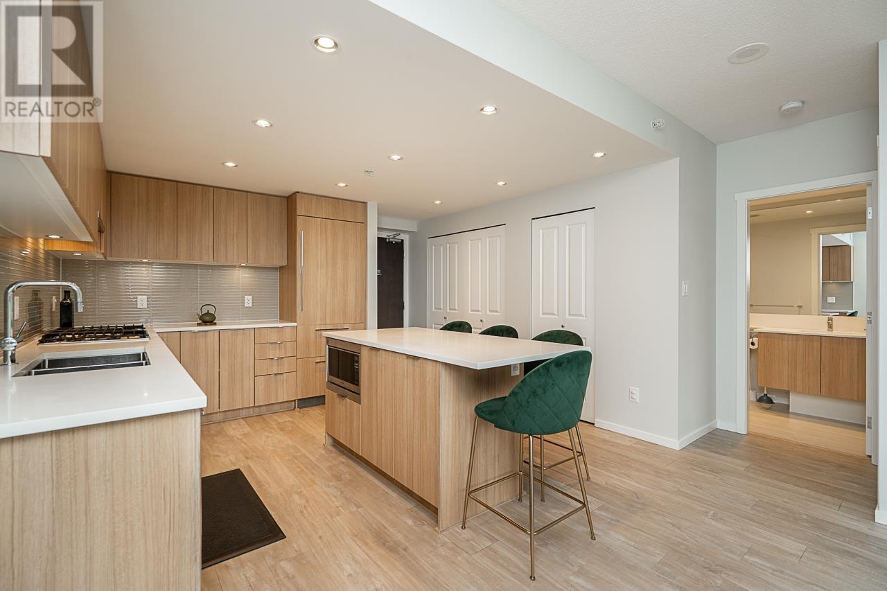 905 6638 Dunblane Avenue Property Photo 6