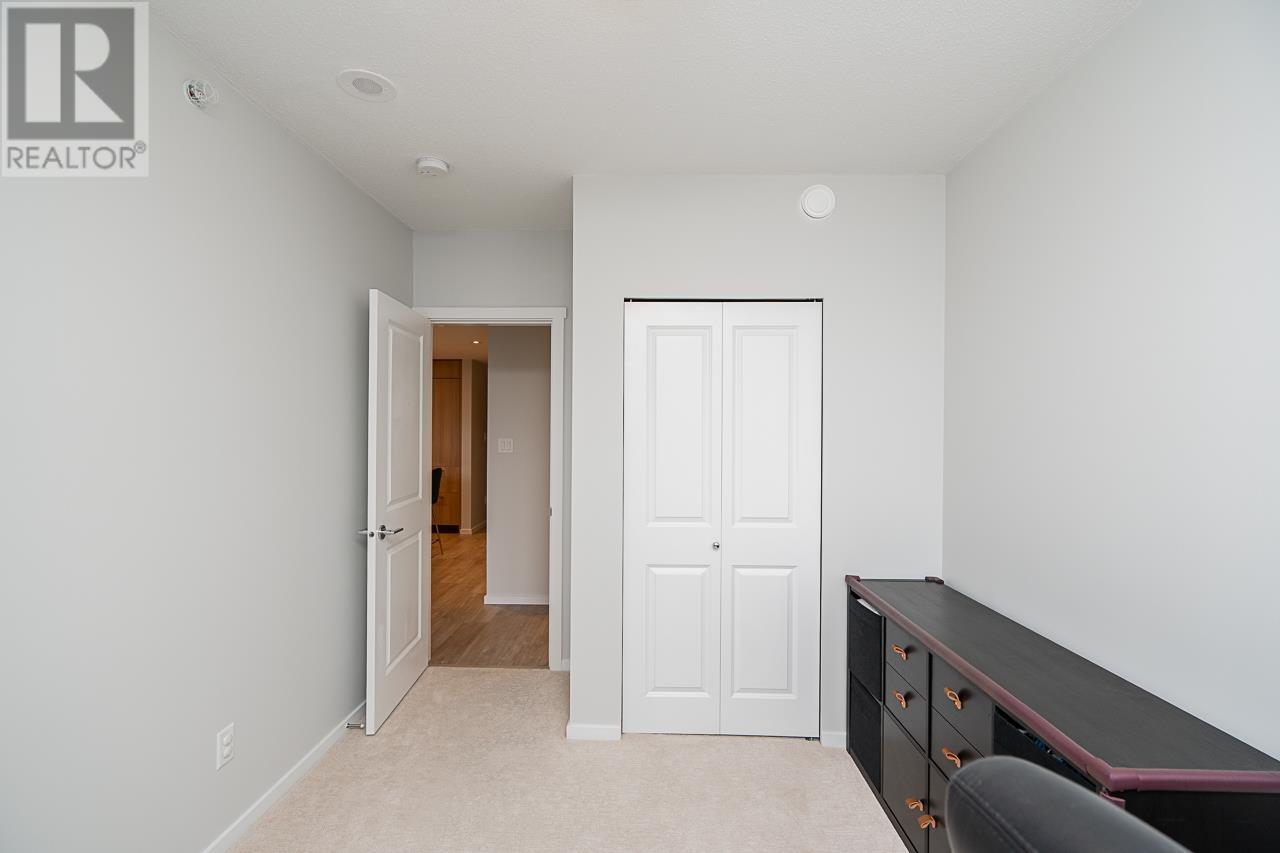 905 6638 Dunblane Avenue Property Photo 17
