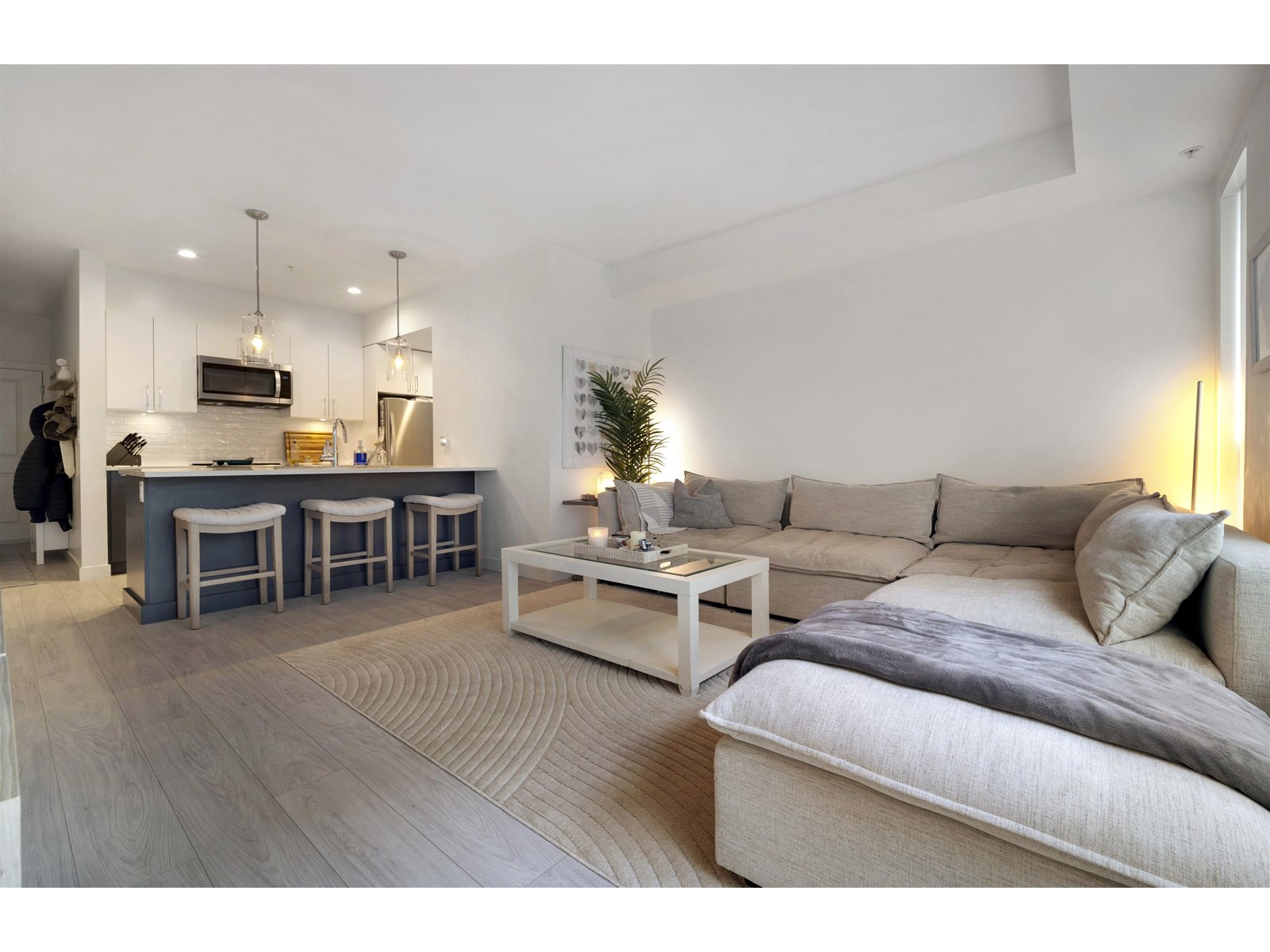 A119 20834 80 Avenue Property Photo 1
