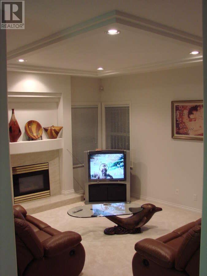 5511 Cantrell Road Property Photo 6