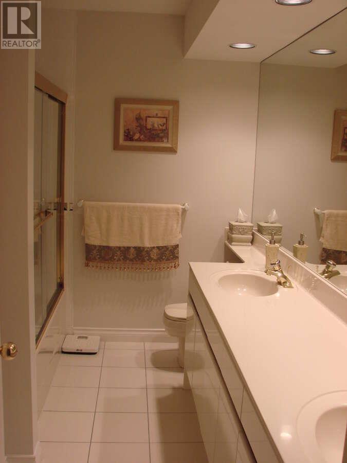 5511 Cantrell Road Property Photo 11