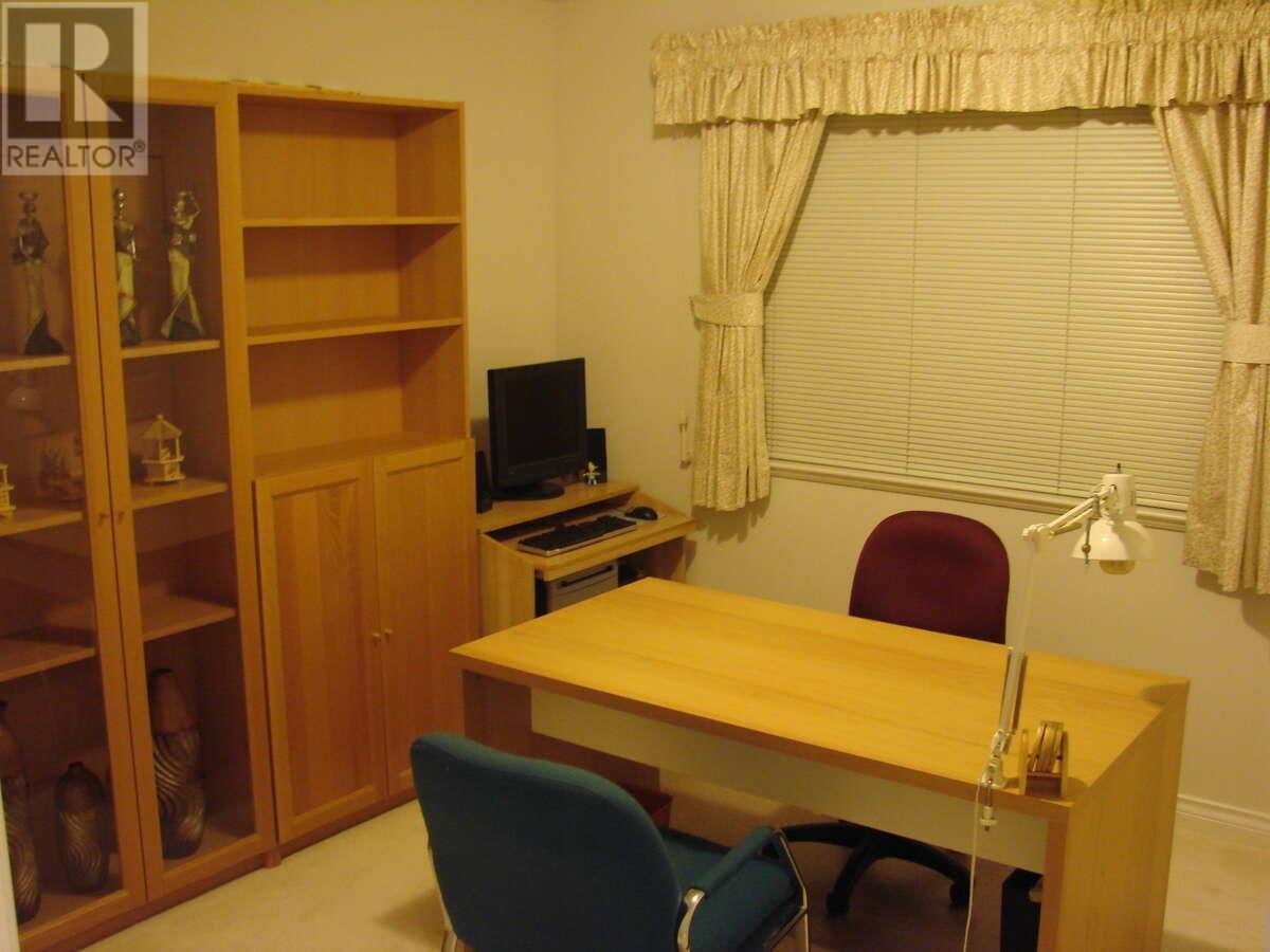 5511 Cantrell Road Property Photo 12