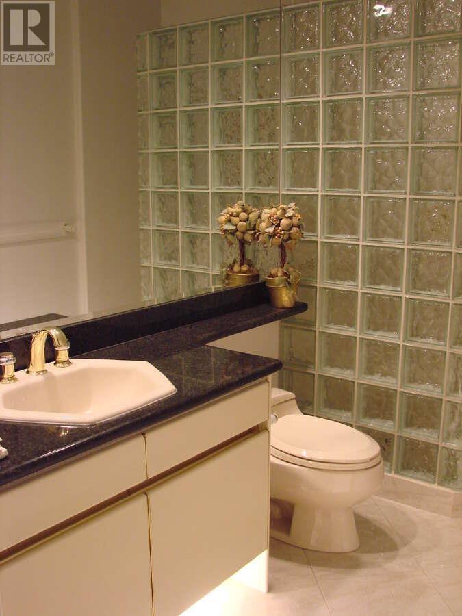5511 Cantrell Road Property Photo 13