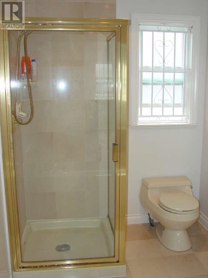 5511 Cantrell Road Property Photo 18