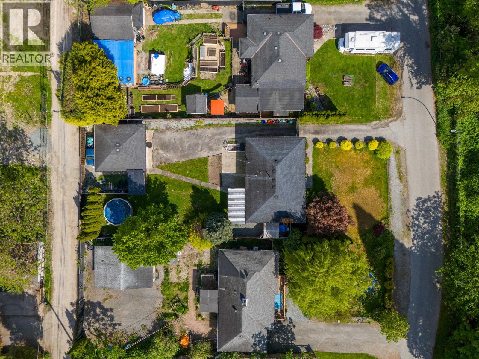 22137 Cliff Avenue Property Photo 5