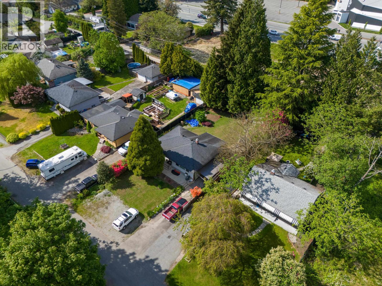 22155 Cliff Avenue Property Photo 6