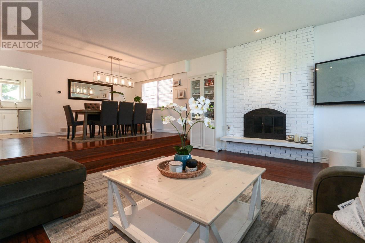 1345 53A STREET Property Photo 1