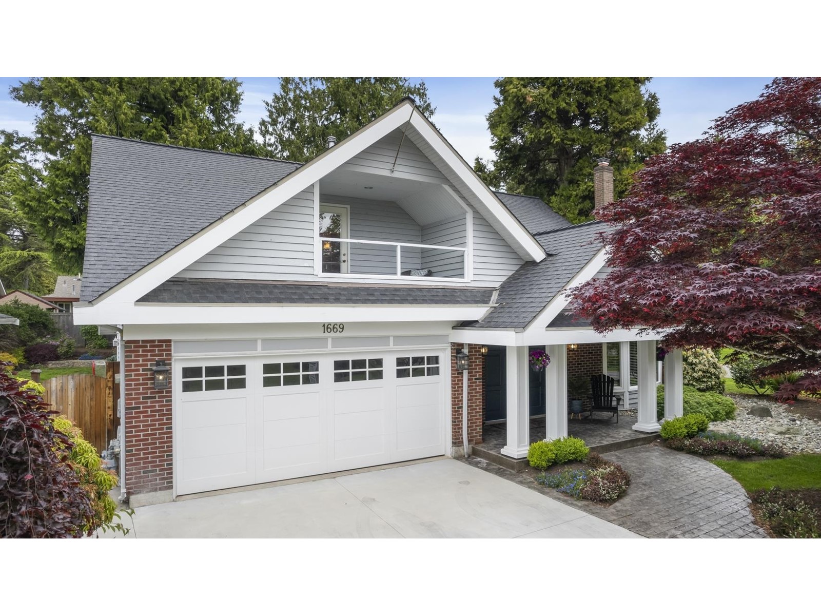 1669 133A STREET Property Photo 1